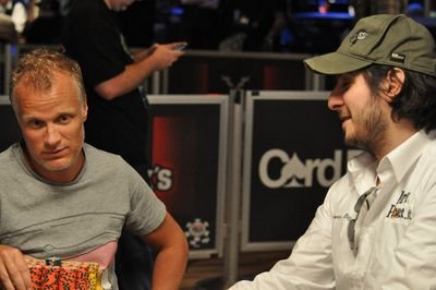 Giovanni Rizzo al tavolo