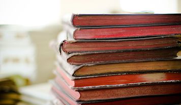 Studiare il Poker: meglio internet o i libri?