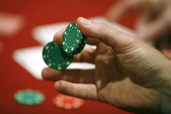 Poker cash game: giocare ai microlimiti è profittevole?