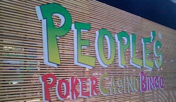 Scommettendo risponde a People’s poker