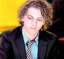 Sander Berndsen da record, delude Viktor Blom