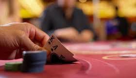 Un ottimo Eugene Yanayt ai tavoli di PokerStars