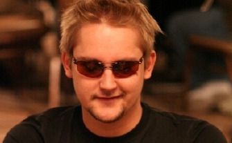 Niklas Heineckerragen, re del Texas Hold’em No Limit di inizio 2012