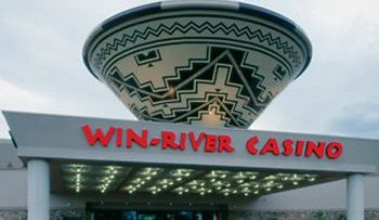 Vietata la musica ai tavoli dei tornei per incrementare il poker cash game