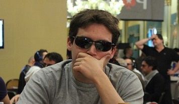 IPT Sanremo Grand Final Day 2: continua il dominio di Scott Baumstein