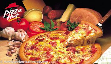 Vuoi una fornitura annuale di Pizza? La vinci negli MTT di Poker Pros!