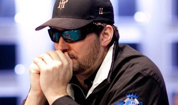 WSOP 2012: chapeau per Phil Hellmuth, arriva il 12° braccialetto