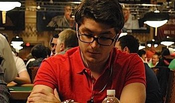 WSOP 2012: Rocco ‘RoccoGe’ Palumbo nei 16 players left dell’Evento 44