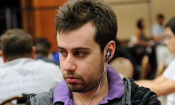 WSOP 2012 Evento 16: out Visdiabuli che si ferma fino a lunedì