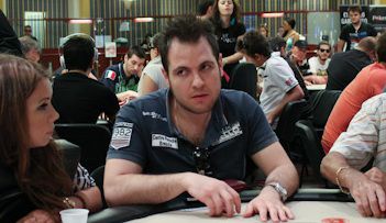 Una mano clamorosa dall’IPT Sanremo: full di kappa foldato!