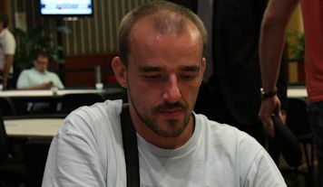 IPT Sanremo Day2: Johnatan Maisonneuve primo, Costantino Russo è il bubble man