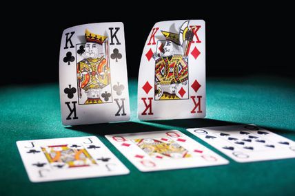 Poker cash game: hand analysis con i coach di PokerItalia School -1a Parte-