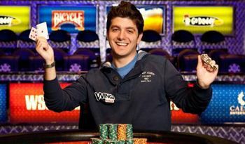 Rocco Palumbo: “Bello tornare in Italia e vedere che tutti sanno del braccialetto”