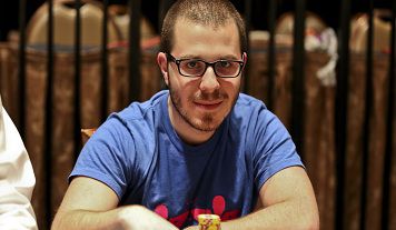POY 2012: Dan Smith sorpassa Phil Ivey in vetta alla classifica