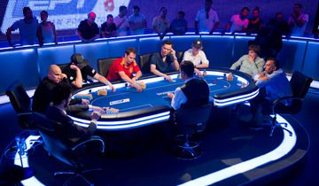 EPT Barcellona 2012: Mikalai Pobal vince il Main Event, runner up Ilari Sahamies