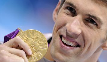 Michael Phelps abbandona il nuoto e si dedica al poker