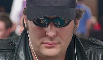 Phil Hellmuth a caccia del suo 13° braccialetto alle WSOPE