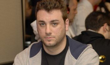 Poker online MTT: Pasquale ‘PACOrc1984’ Pellicanò trionfa nel Night on Stars
