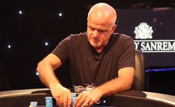 EPT Sanremo 2012: Carmelo Vasta punta al tavolo finale!