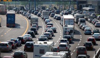 Il poker online alle 12: ecco il traffico delle sale italiane!
