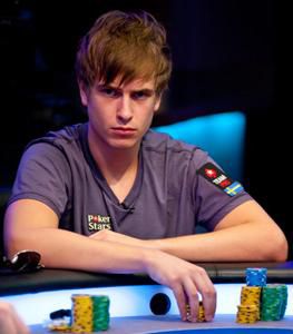 Poker highstakes: forma strepitosa per Viktor Blom, già superato il milione di dollari