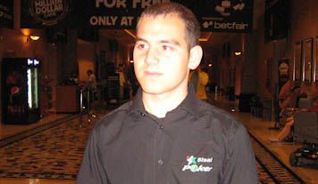 PIW intervista Riccardo “ricuzzu87” Pizzuto al comando della leaderboard di iPoker