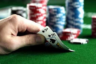 Difendiamo il poker!