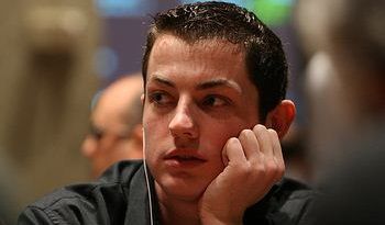 Poker online: Tom Dwan e Daniel Cates discutono della durrrr Challenge