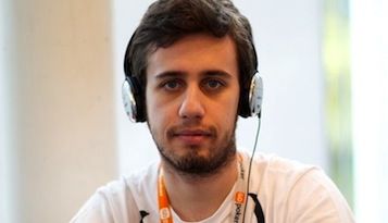 Vale ancora la pena iniziare la carriera di professional poker player in Italia?