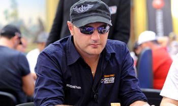 Poker online MTT: Matteo ‘ROONEYmth’ Taddia quarto nel Night On Stars vinto da preferiti90