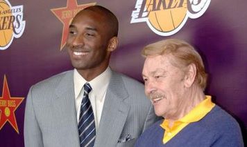 Le WSOP e Kobe Bryant rendono omaggio a Jerry Buss