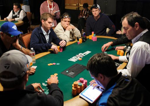 Un fase di gioco durante il final table