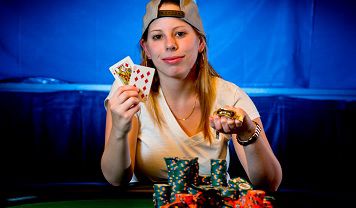 WSOP 2013 Evento #60: secondo braccialetto ‘rosa’ a Loni Harwood