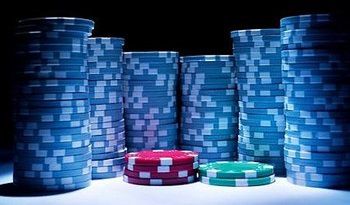 Poker High Stakes: Rhje vince  $1,5 milioni in un mese