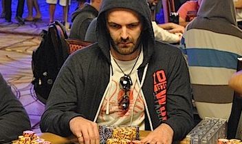 WSOP Main Event Day6: Sergio Castelluccio nei 27, il sogno continua!