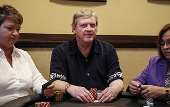 Pagati per giocare a poker: il sogno di tutti… o forse no?