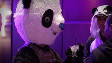 Un panda irrompe al tavolo finale del Main Event WSOP