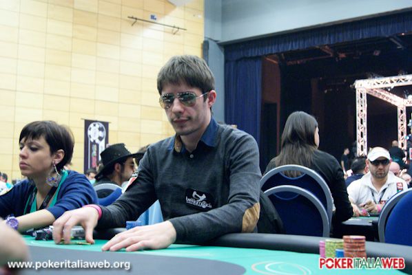 De Bonis in versione live