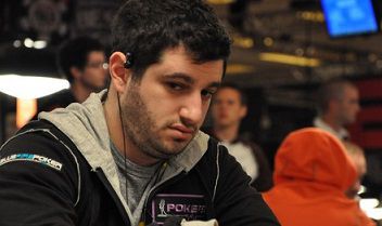 Phil Galfond stende Rui Cao e vince 158.000 dollari in nove ore di gioco!