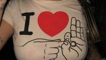 Poker e risate: sesso, alcol e poker!