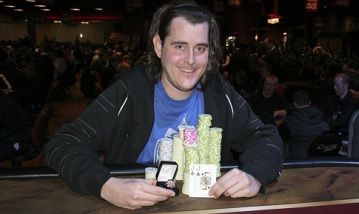 Poker Live: ruba una chip del torneo e rischia di perdere il primo premio