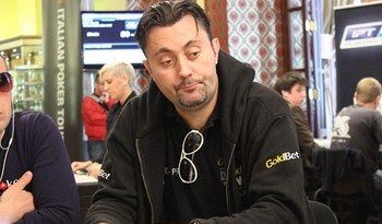 Poker Live: Federico Cipollini contro la modalità Accumulator