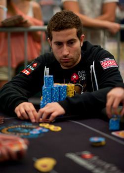 Duhamel al tavolo