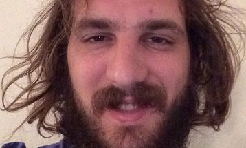 Poker e Gossip: Swissy vince la sua scommessa, due anni senza barbiere