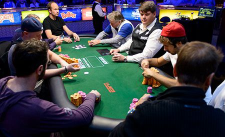 Il final table del 2-7 Draw Lowball Championship 