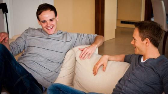 Strassmann (a dx) con l'ex Campione WSOP 2011 Pius Heinz