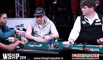 WSOP 2014: terzo final table per Mustacchione, l’azzurro quinto per $128.000