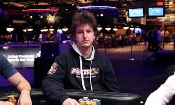 Giuliano Bendinelli al Main WSOP: “Un errore del dealer mi ha fatto tiltare!”