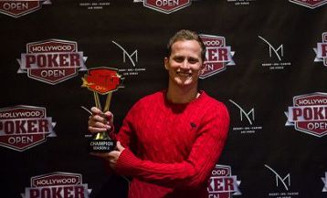 Simon Deadman vince l’Hollywood Poker Open 2014