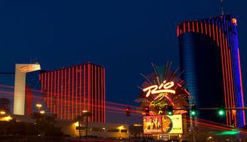 WSOP: l’edizione 2021 potrebbe essere l’ultima al Rio Casino. Filtrano voci sulle prossime World Series of Poker 2022 al Bally’s e al Paris
